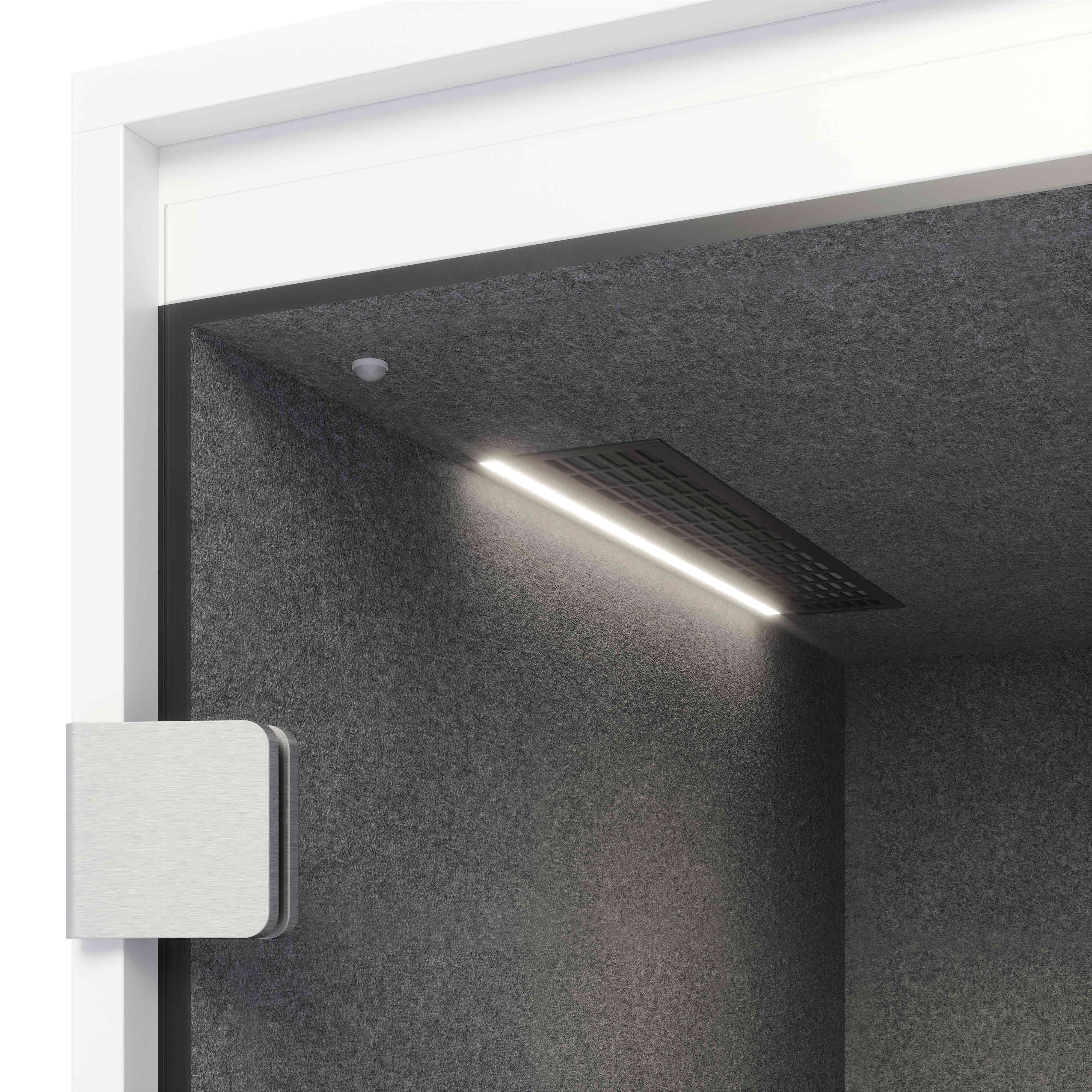 Belüftung und LED Leiste in Telefonbox
