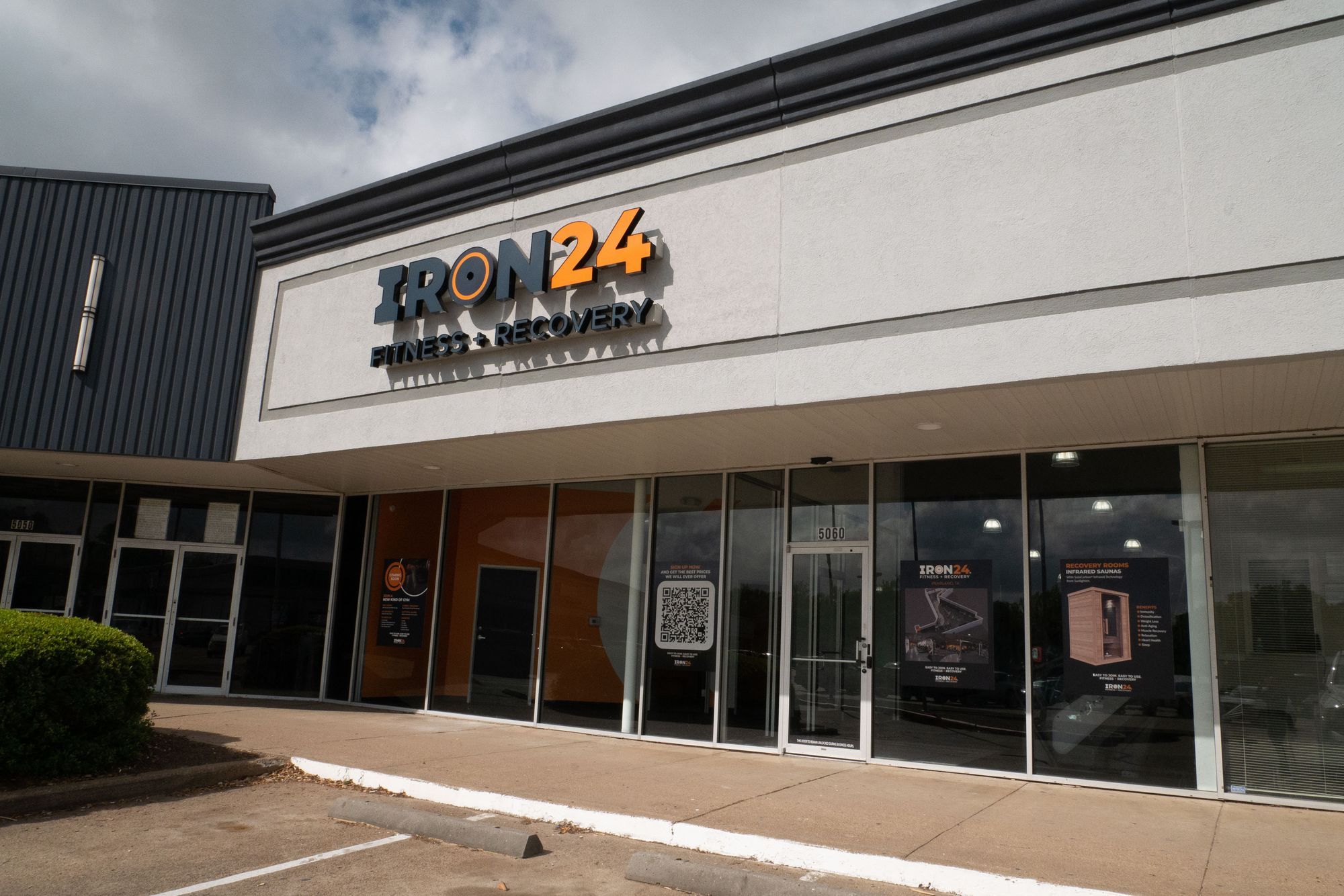Iron 24 Fitness + Recovery in Pearland is Officially Open Iron 24 Blog