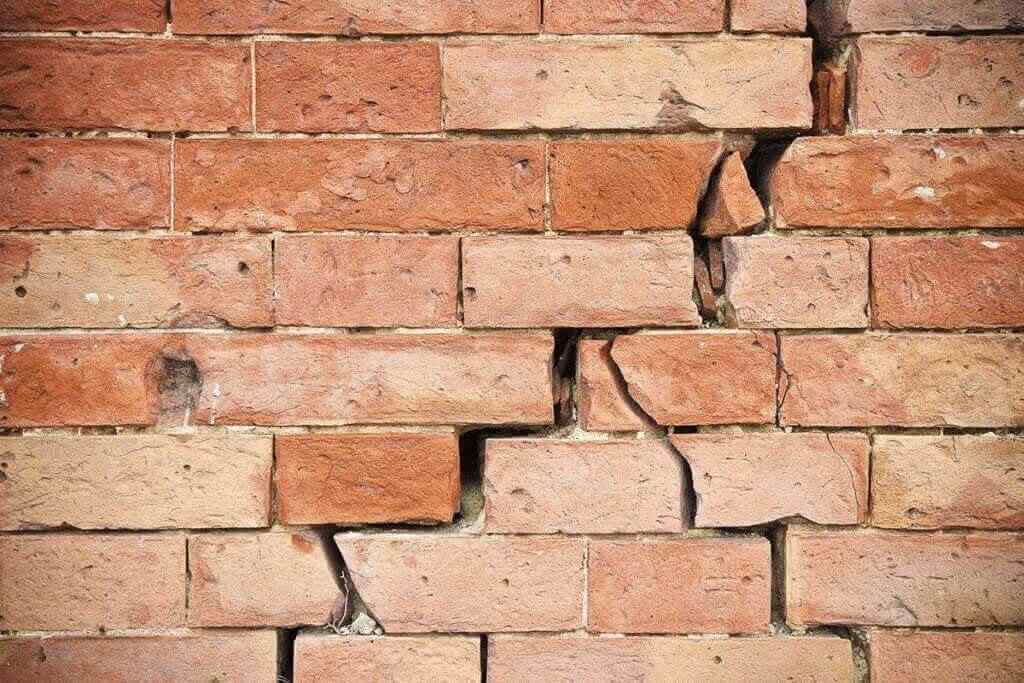 Subsidence what is it, how do you spot it and what should you do if