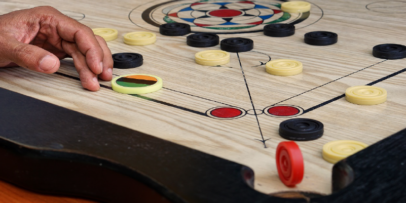 fouls in carrom