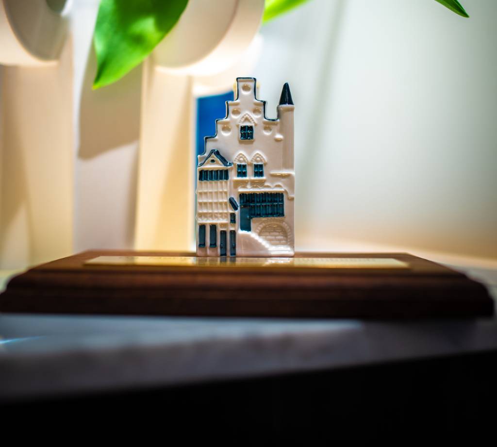 KLM blue delta houses.