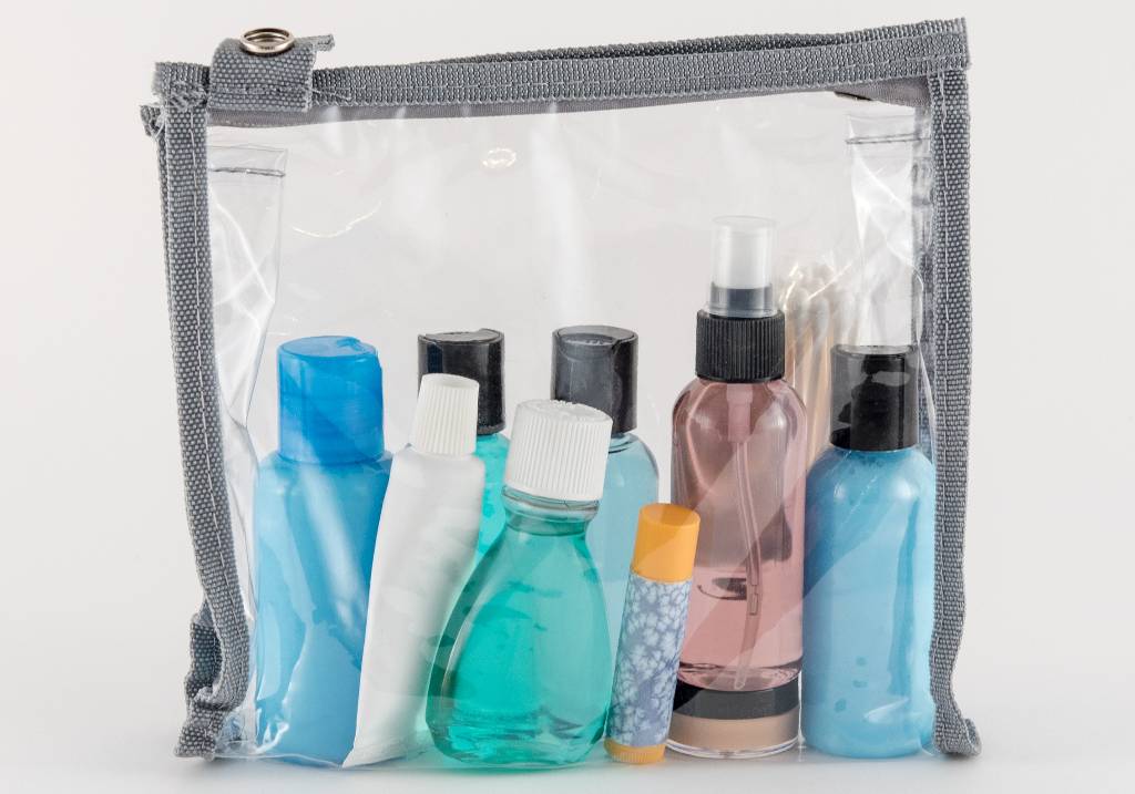 toiletry bag for travel.