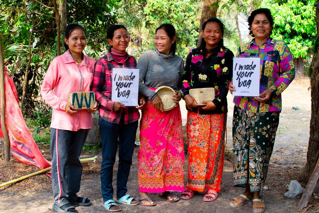 MANAVA bags.