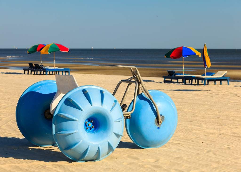 beach near Biloxi.