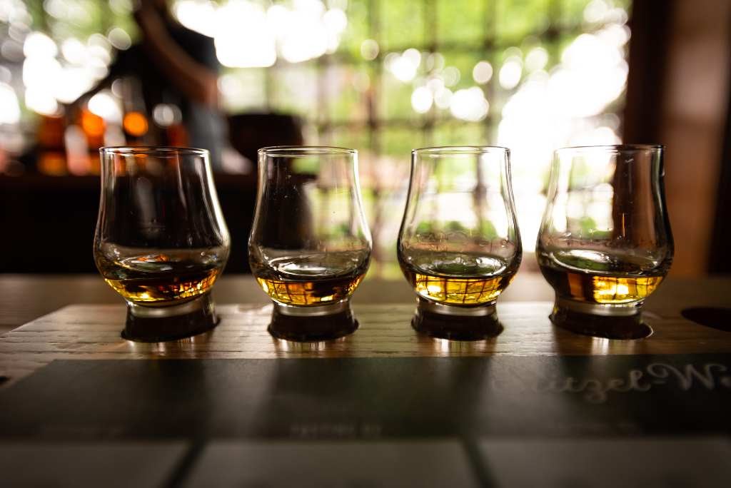 bourbon tasting in Kentucky