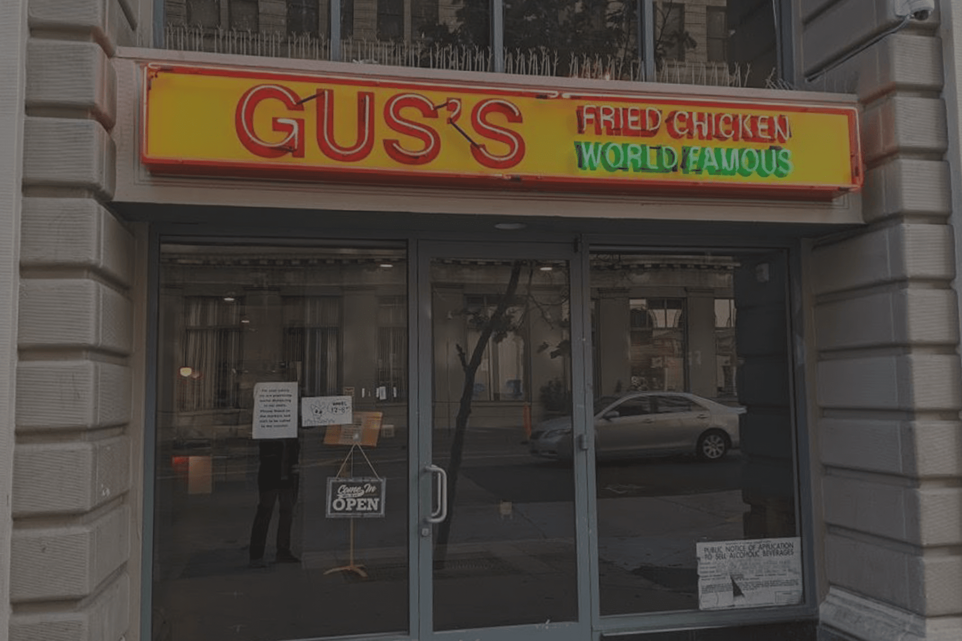 Oakland, CA Gus's World Famous Fried Chicken