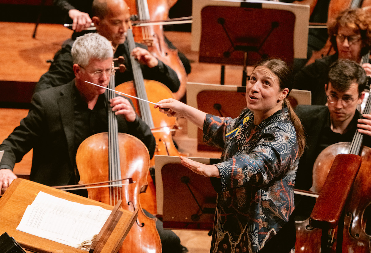 The Berkeley Daily Joshua Bell Excels in the Sibelius Violin