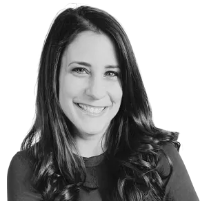 melanie basile, chief growth officer, the smilist, headshot