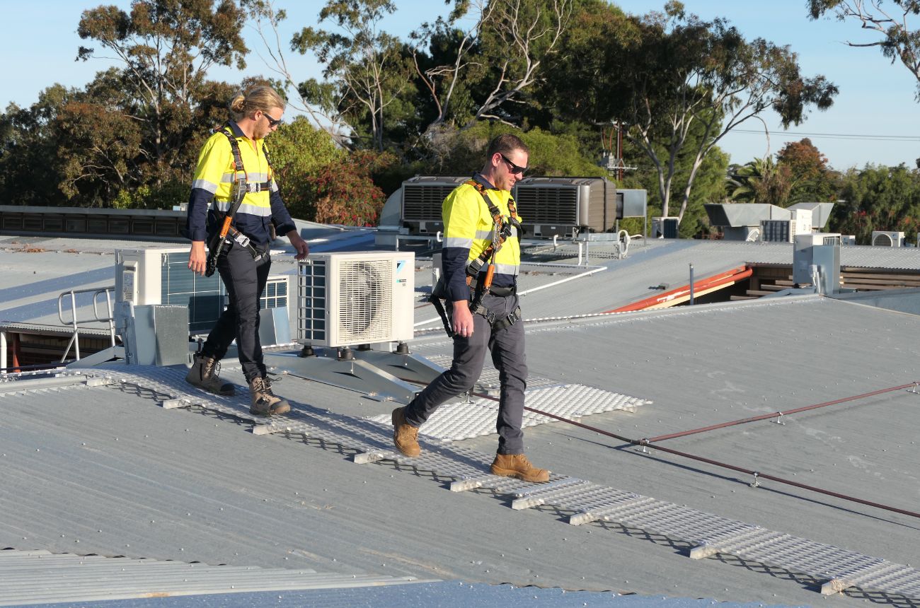 Working at Heights Australian Standards MAINsafety