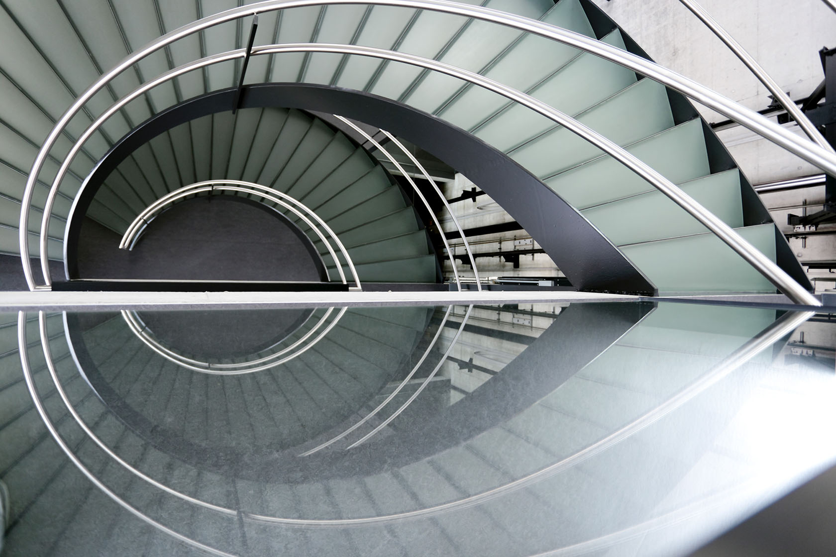 Abstract image of a spiral staircase