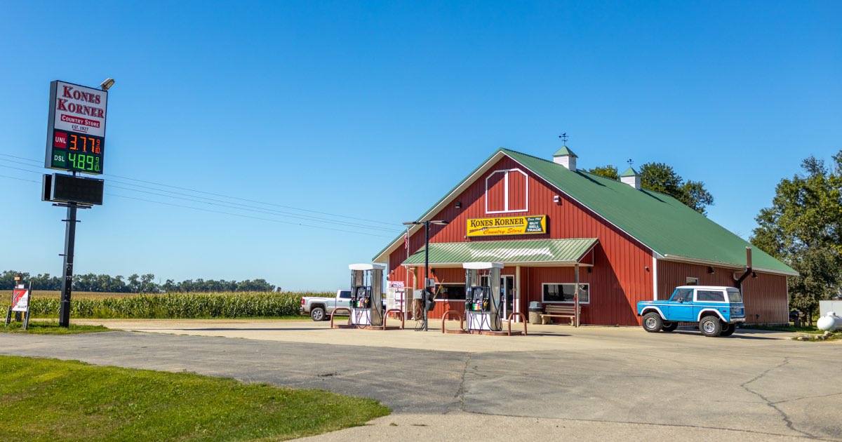 Kones Korner Gun and CStore in Castlewood, SD