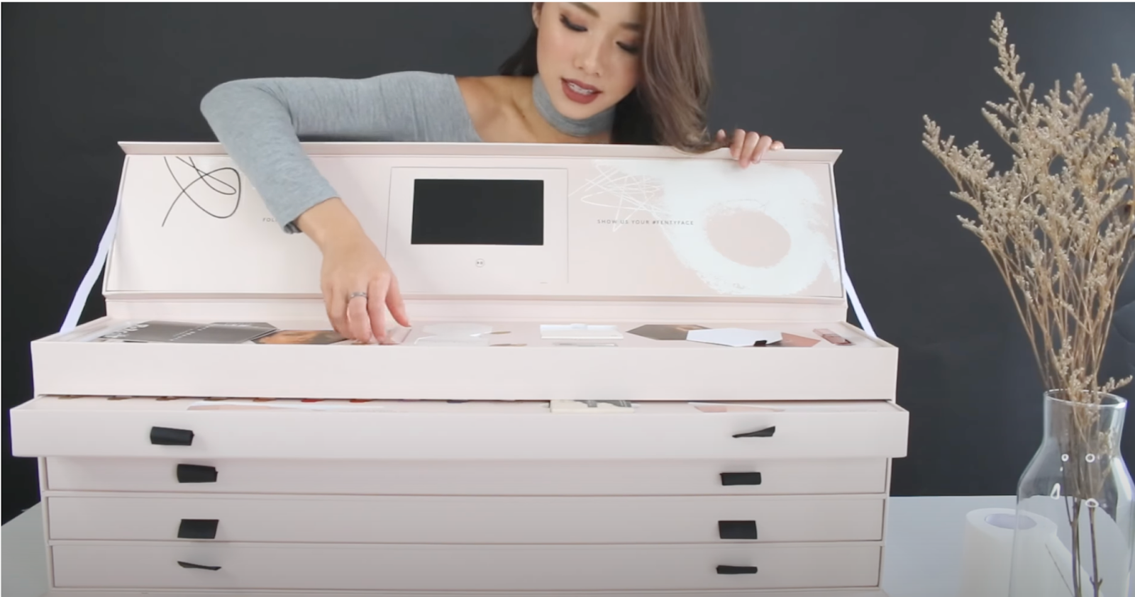 Unboxing Video Ads in the form of UGC