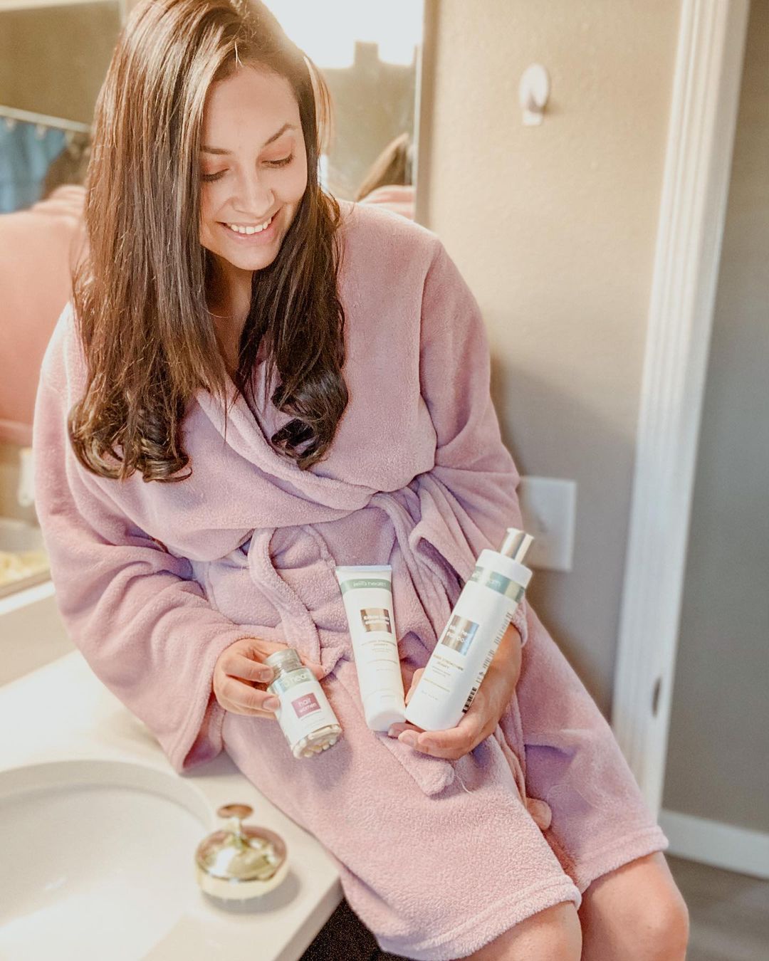 influencer promoting a product
