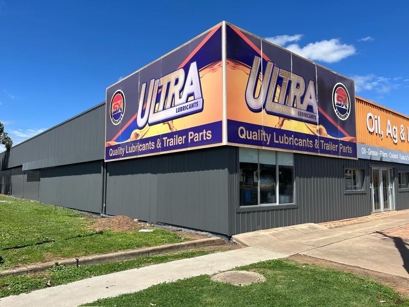 Custom Airless Spray Painting Roof Painting Plus Tile, Metal