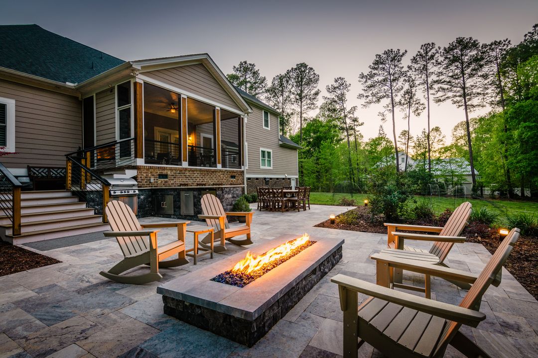 Currin Outdoor Living Doubles