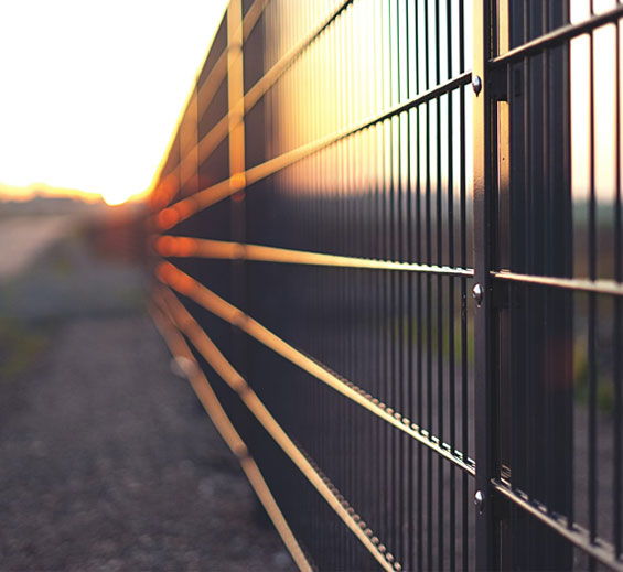 Fencing Canberra V & E Fencing