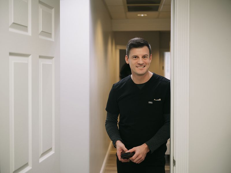 Dr. Scott Decker in Enumclaw, WA