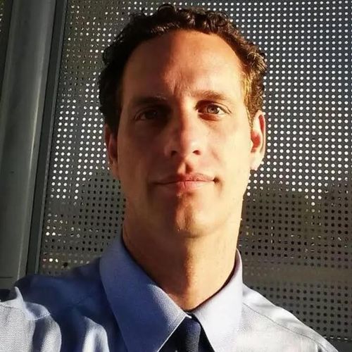 About CareCo Shoreline HomeCare Homemaker and Companion Services