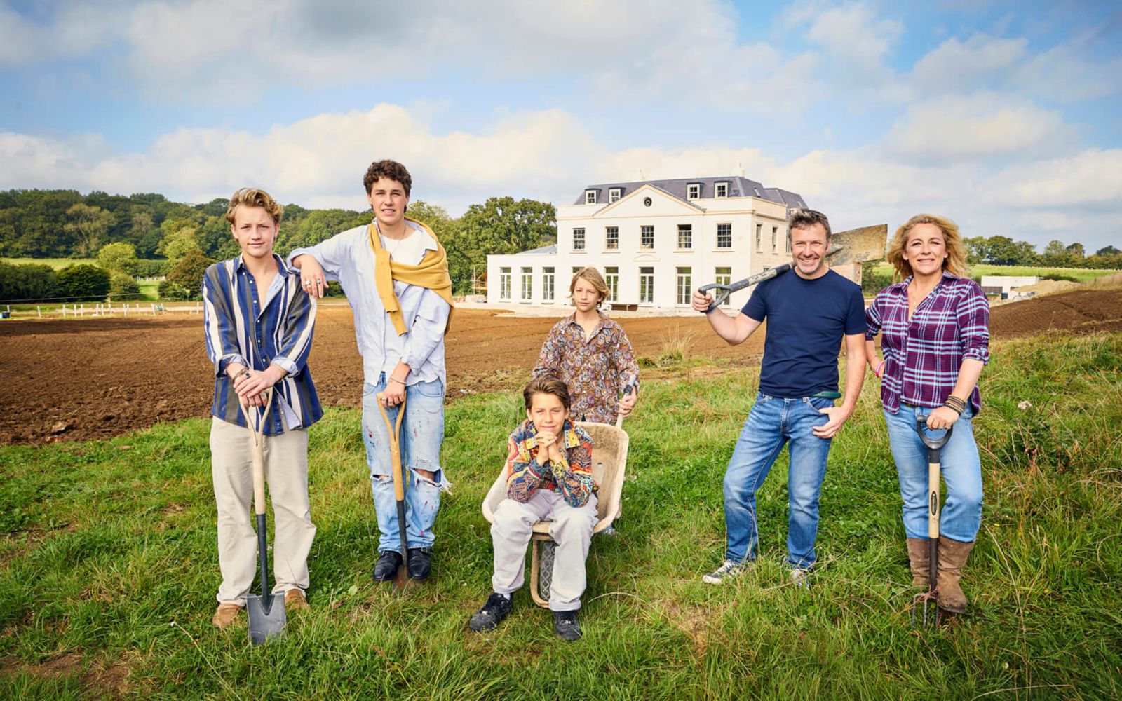 Sarah Beeny's New Life in The Country S2 | Outline Productions