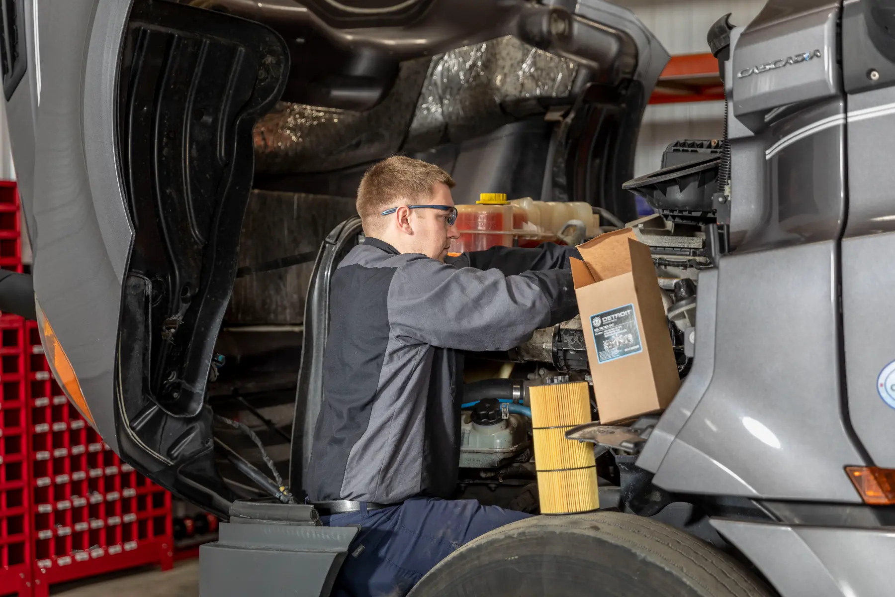 Truck Oil & Fluid Service in Myerstown, PA Diamond FS