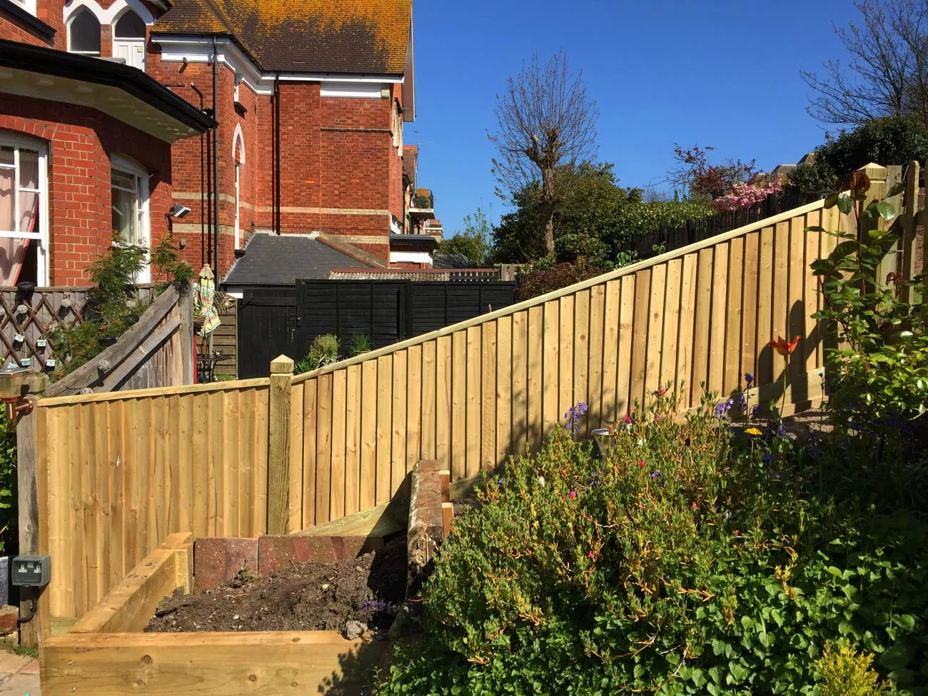 Contact Park Fencing Eastbourne Ltd