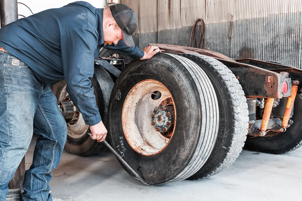 Truck & Auto Repair Shop in Vinita, OK Junior's