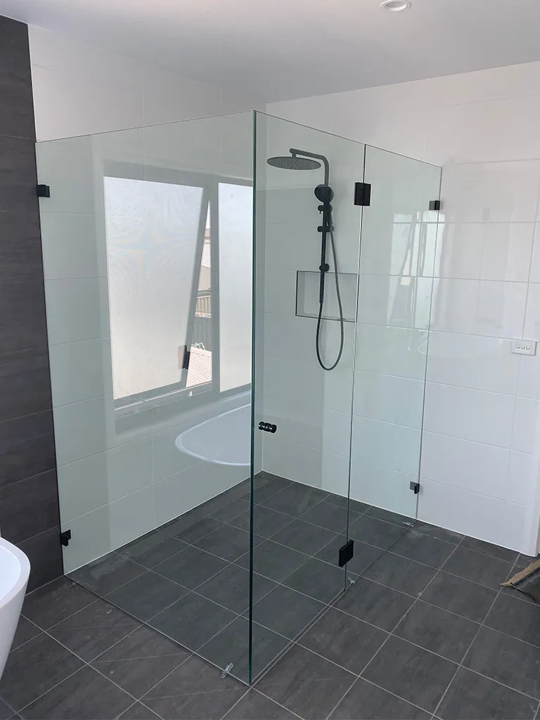 Luxurious Shower Screens Canberra Glaziers