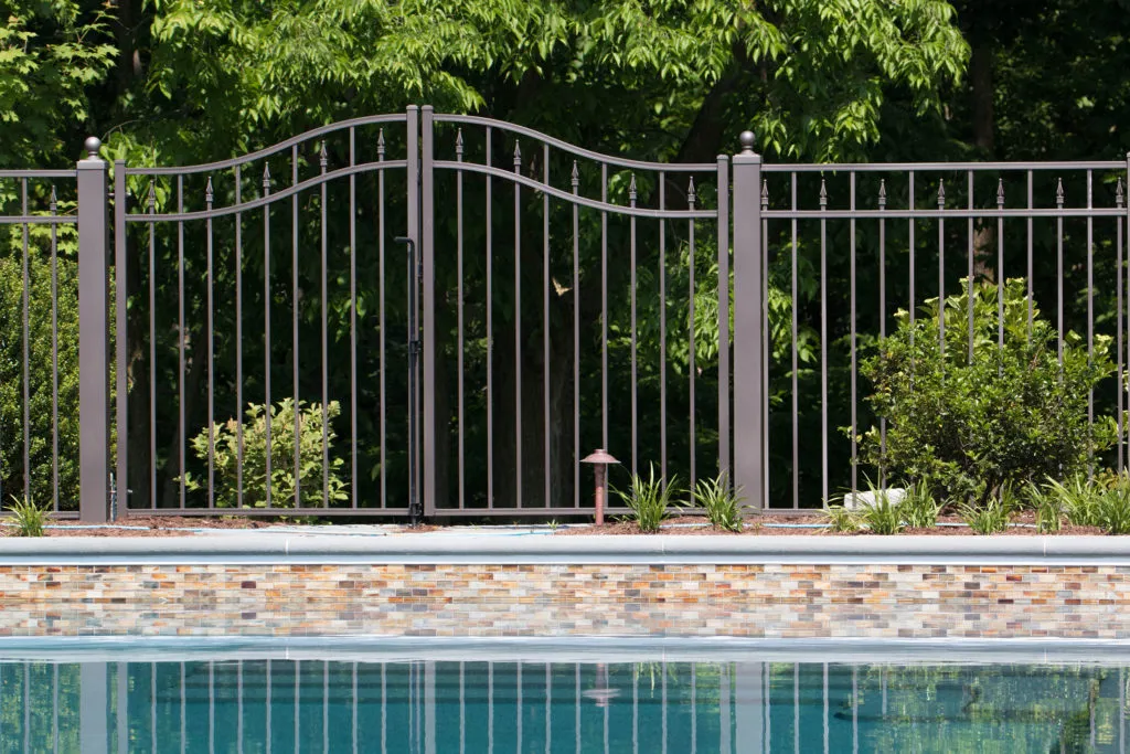 R&R Fencing and More Premier Fencing Contractor in Jacksonville, FL