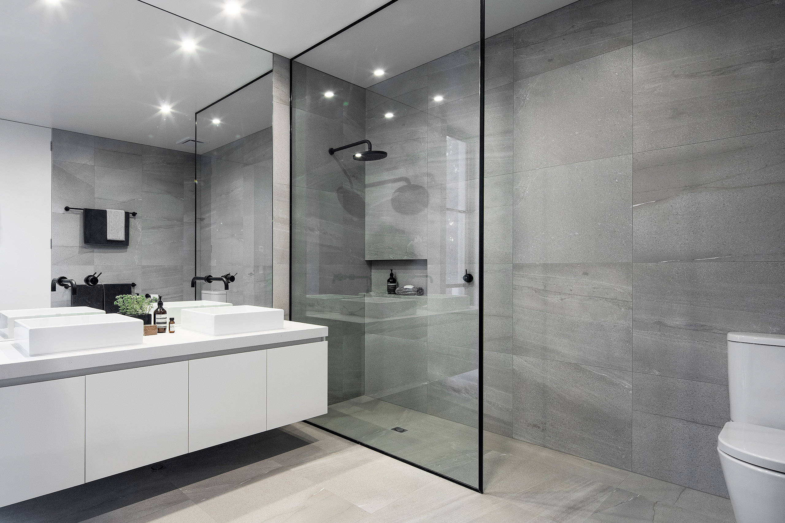 Lanark Drive Custom Designed Home by Todd Newman Builders